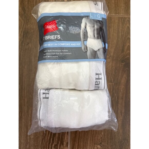 Hanes Briefs 7 Pack Men's White Underwear Comfort Fit size Large - Picture 2 of 3